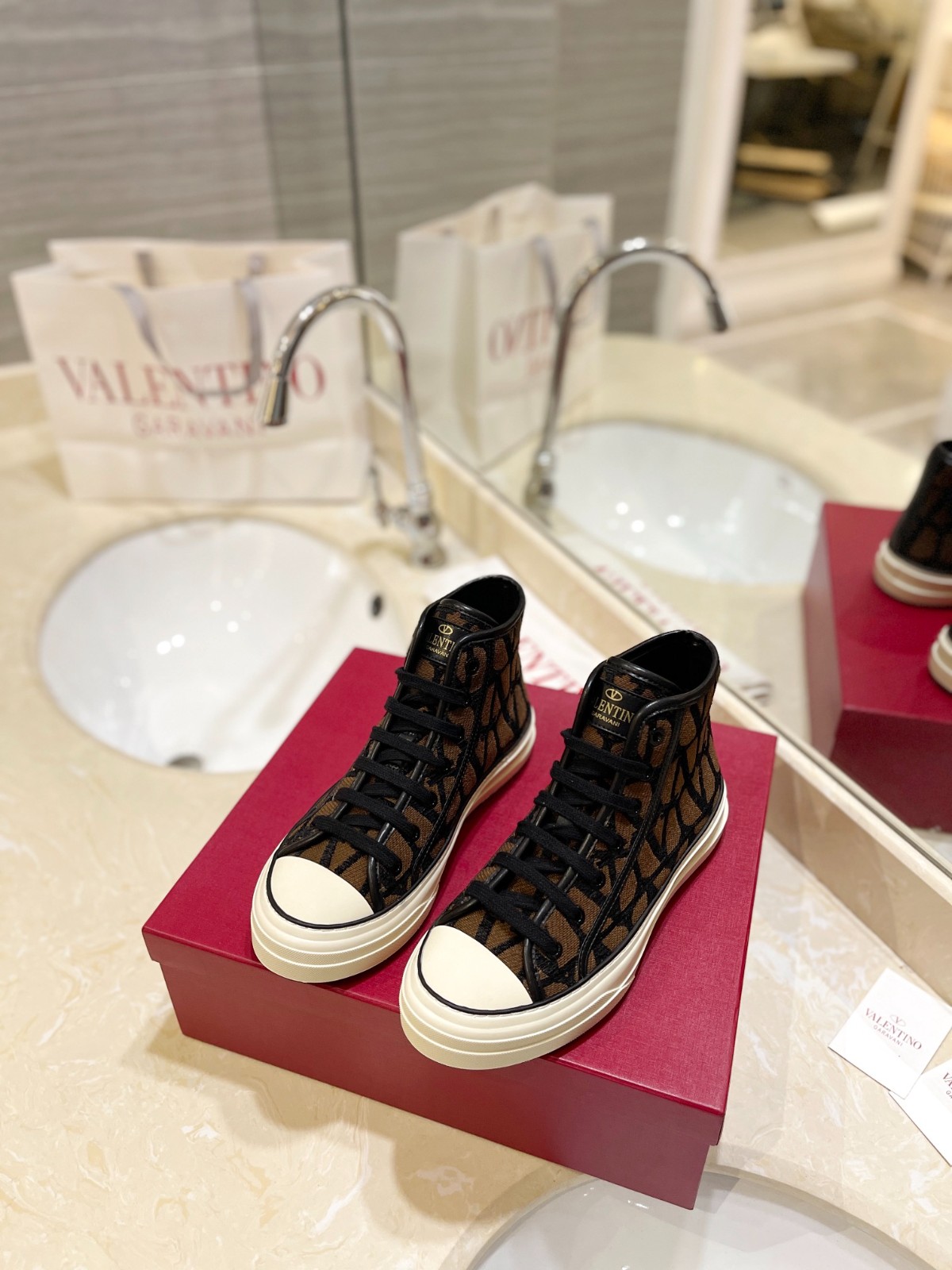 064 32123109 SIZE 35-46