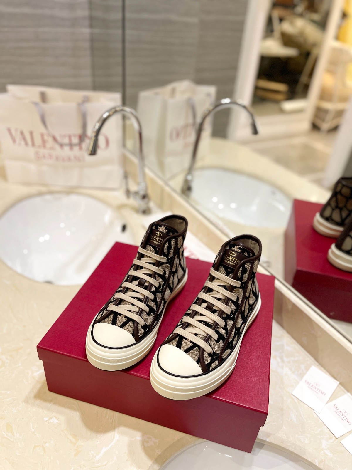 063 32123109 SIZE 35-46