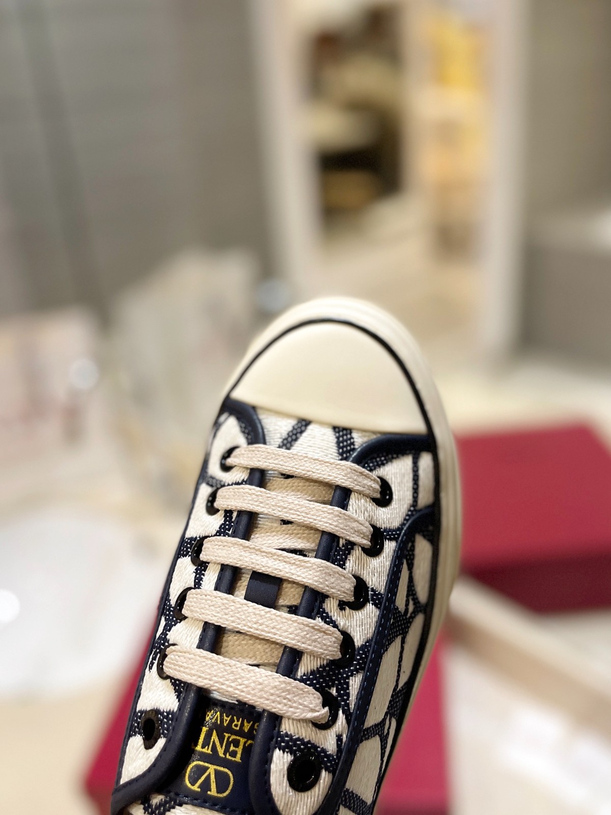 060 30123104 SIZE 35-46
