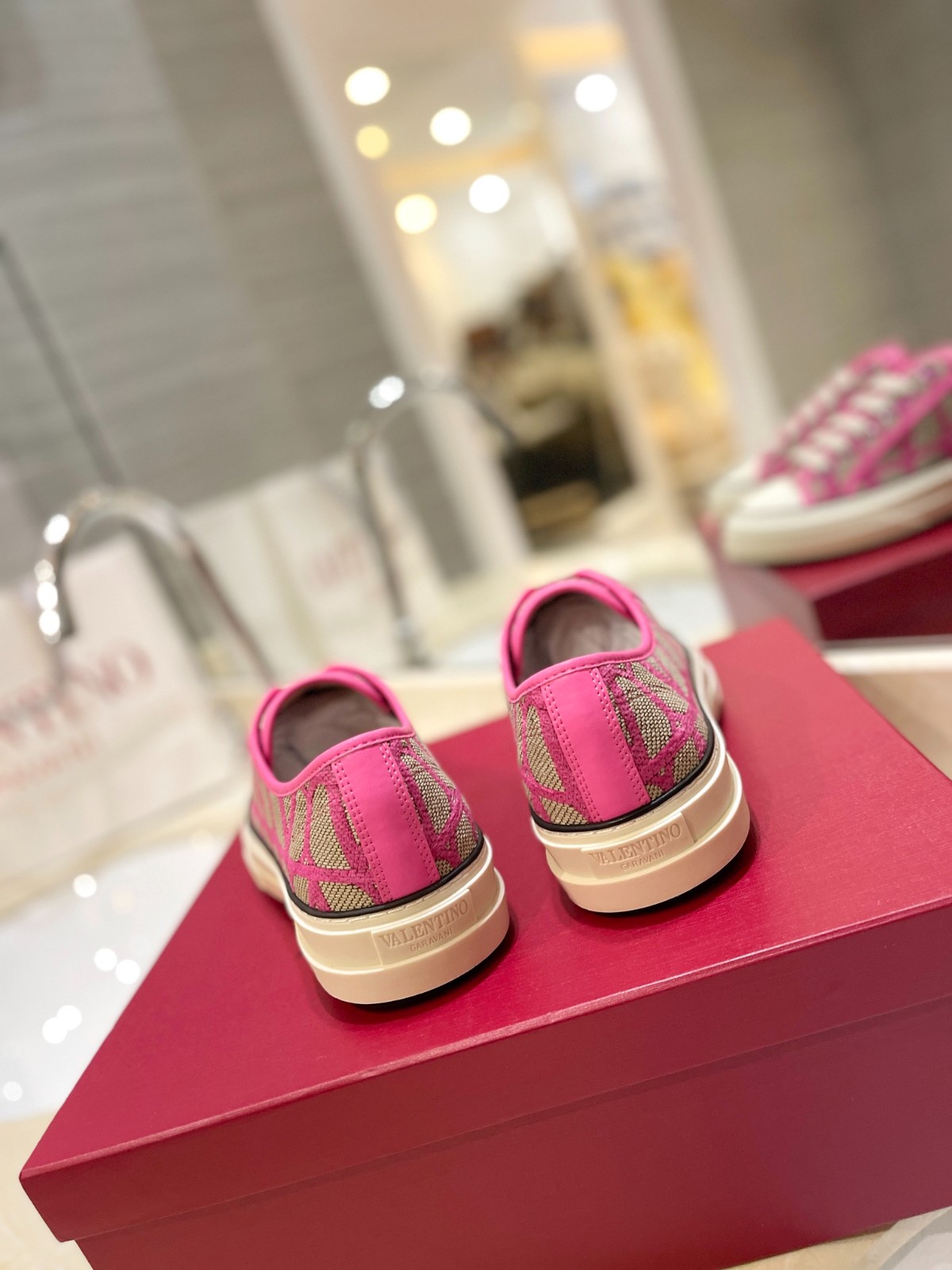 059 30123104 SIZE 35-46