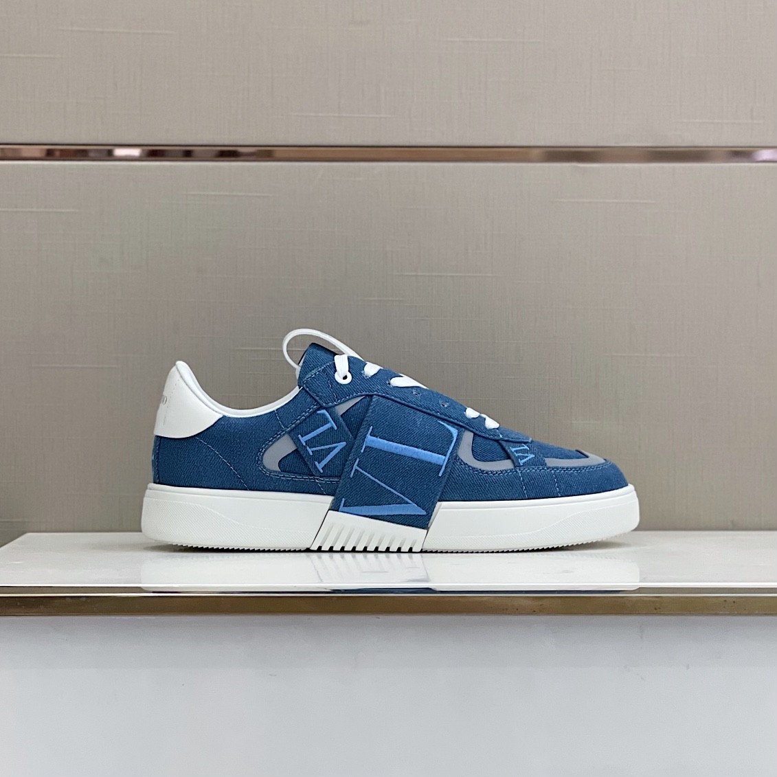 009 42123132 SIZE 38-45