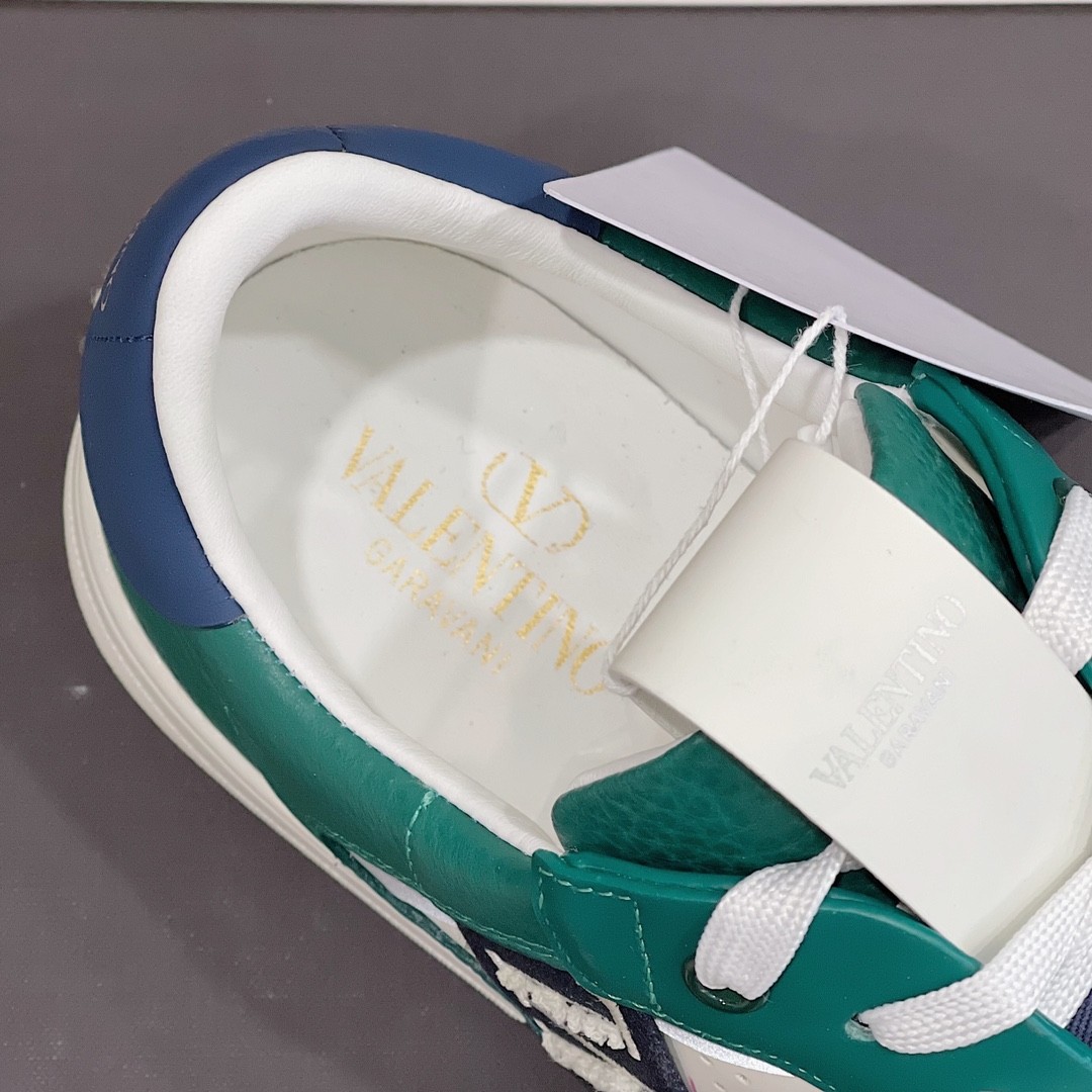 002 44123136 size 38-45