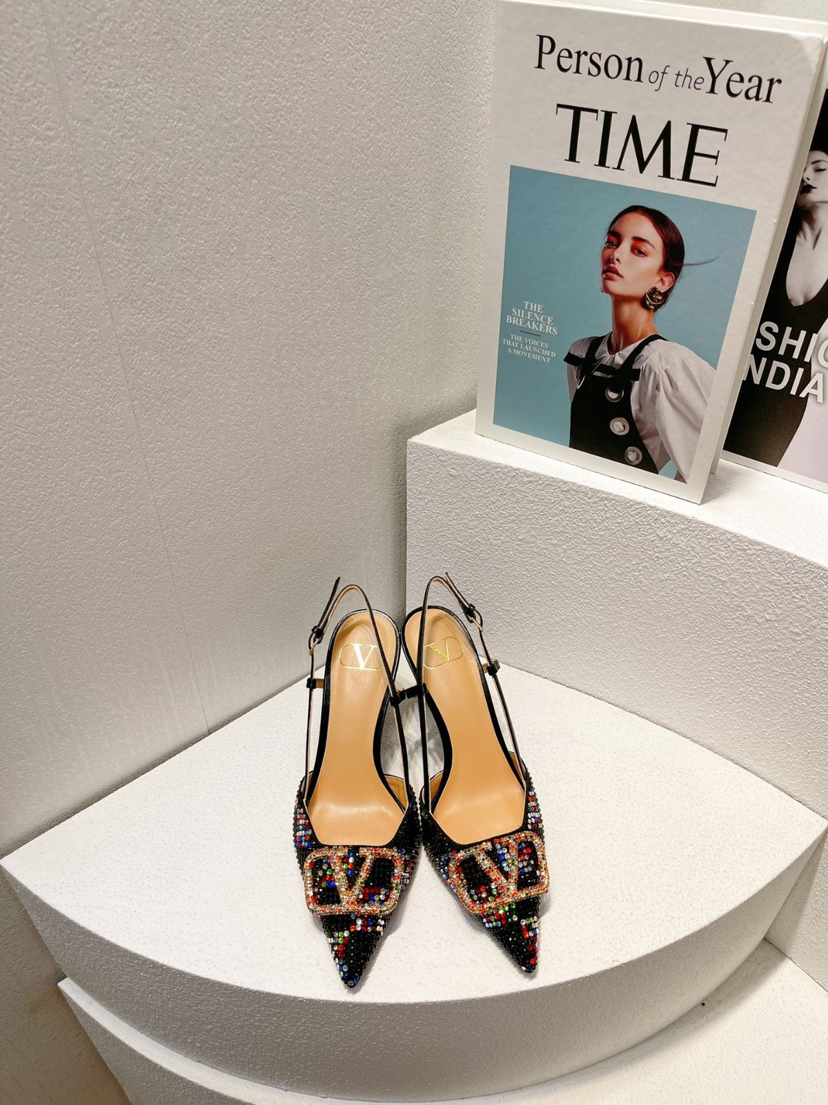 091 38123123 SIZE 35-43
