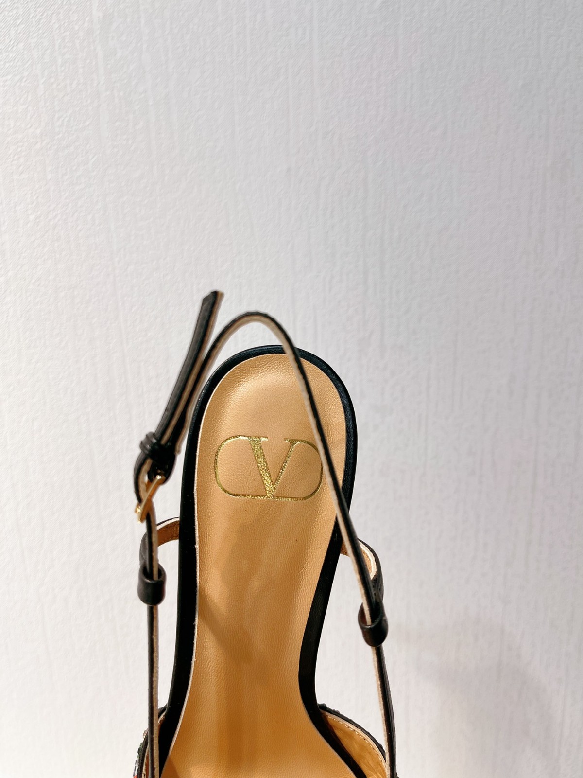 091 38123123 SIZE 35-43