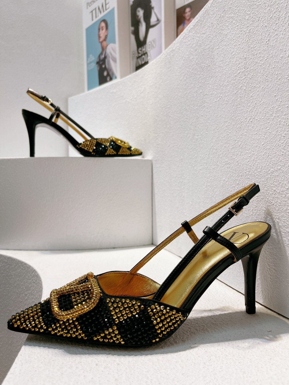 090 38123123 SIZE 35-43