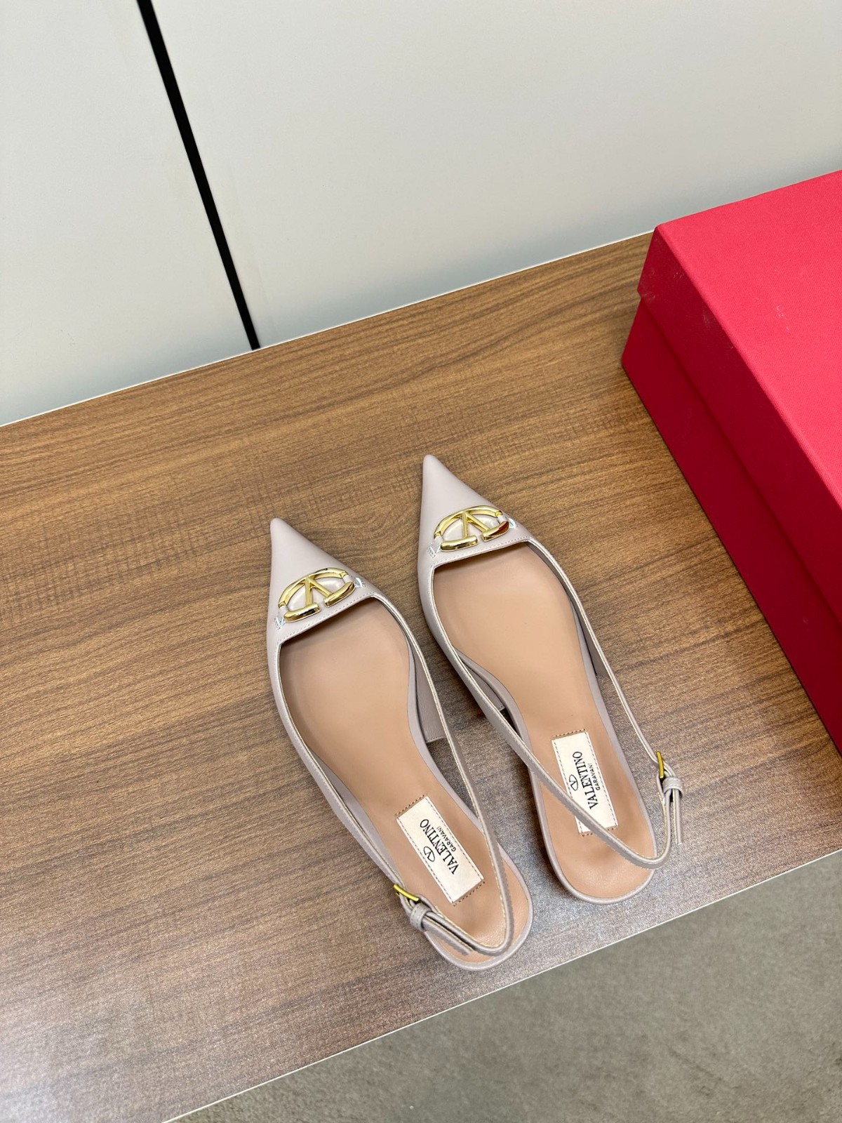 055 41123130 SIZE 35-41