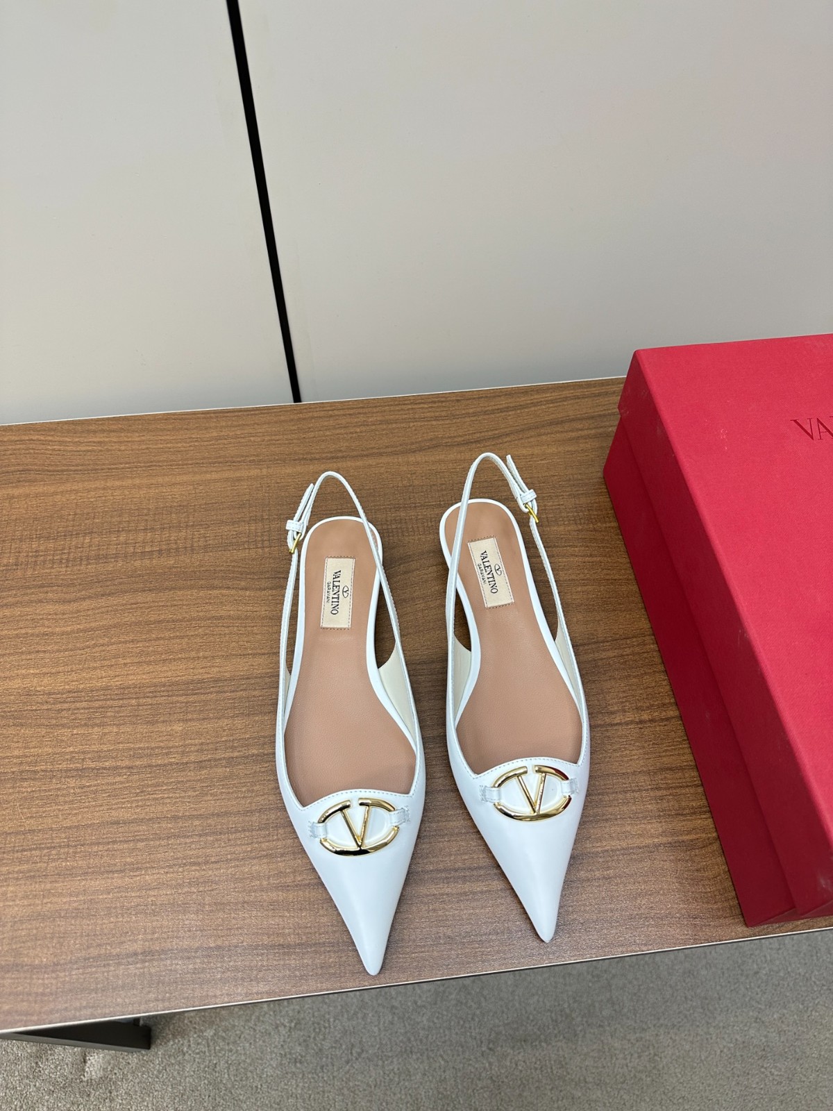 054 41123130 SIZE 35-41