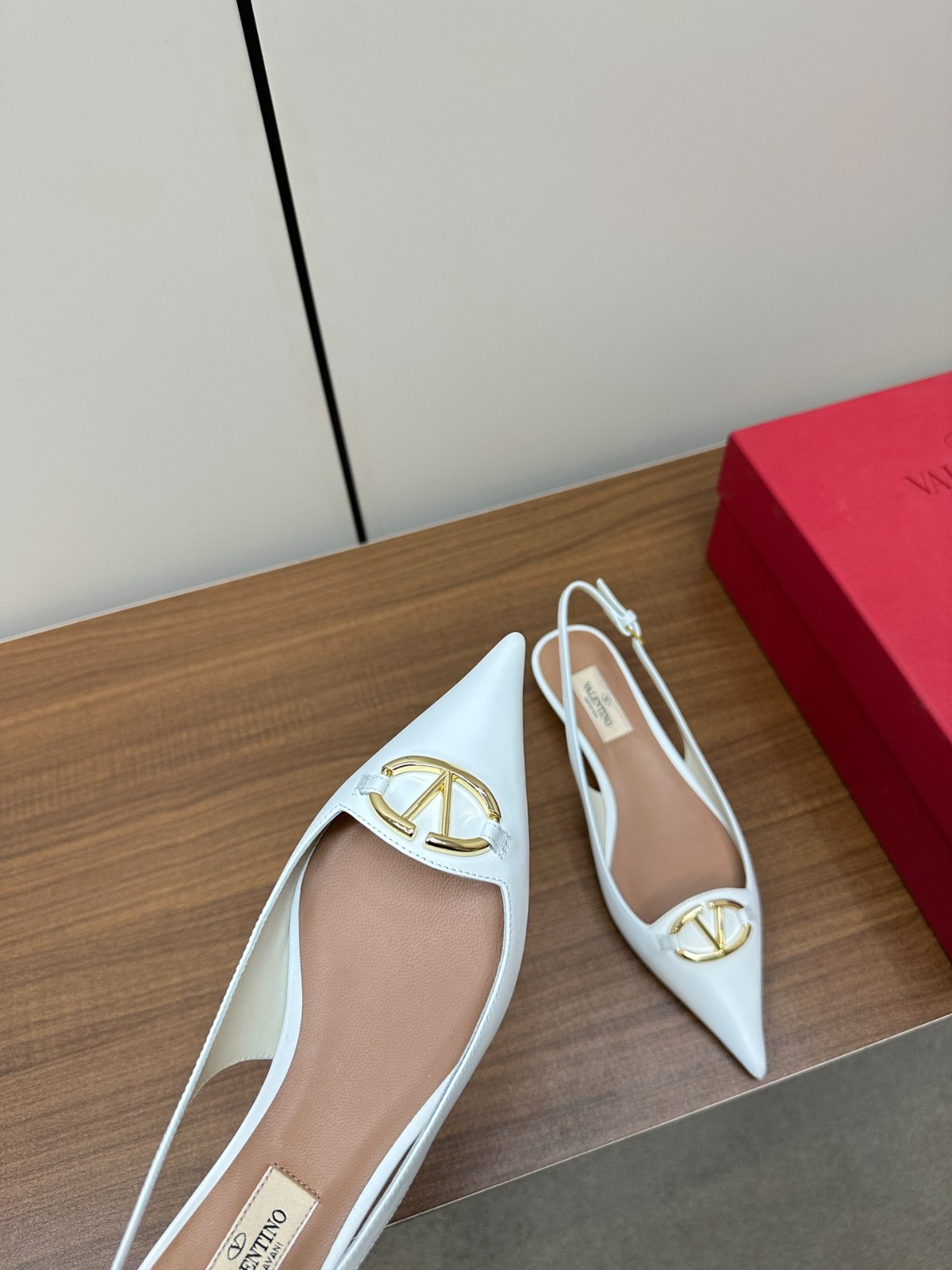 054 41123130 SIZE 35-41