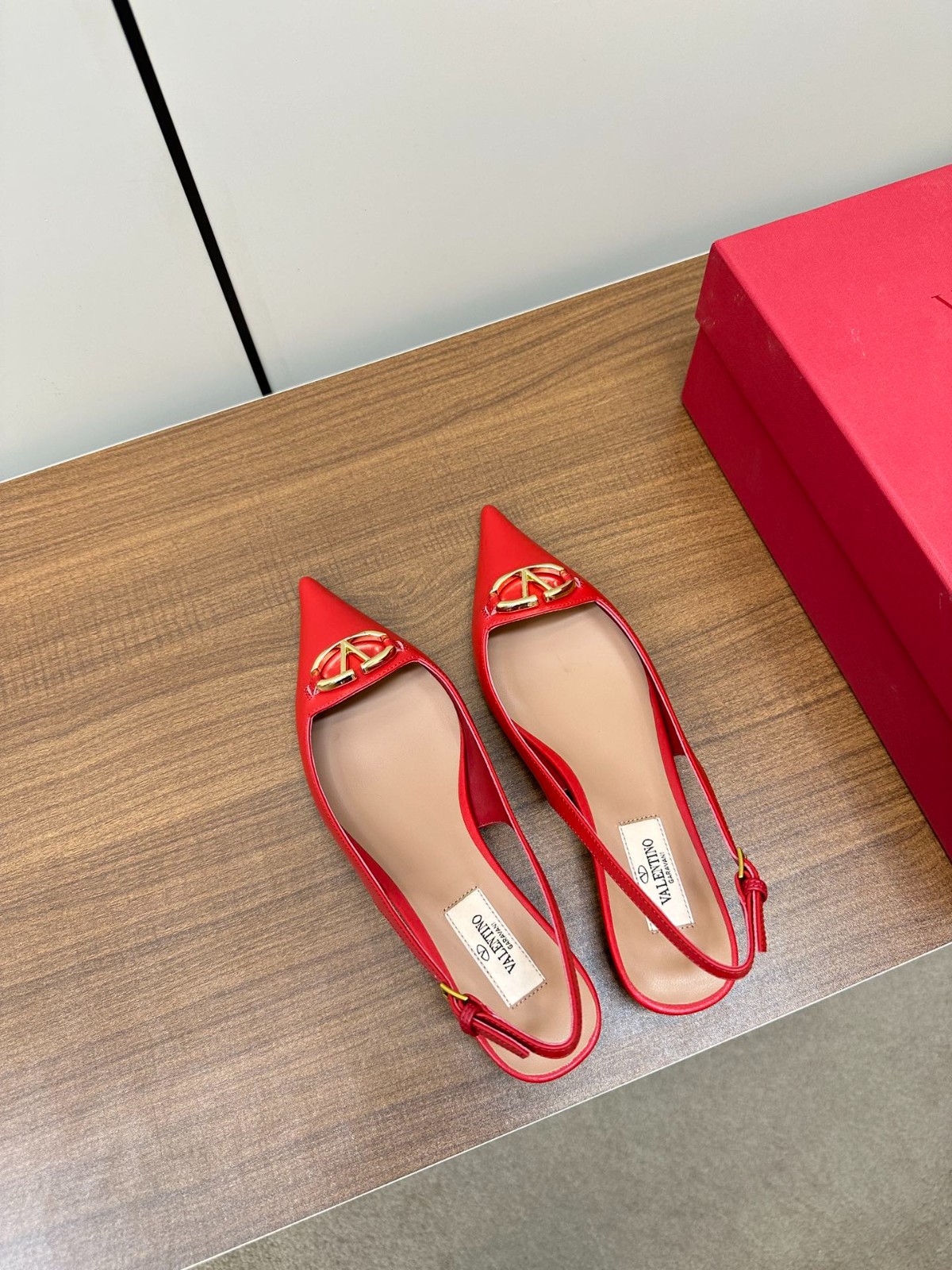 053 41123130 SIZE 35-41