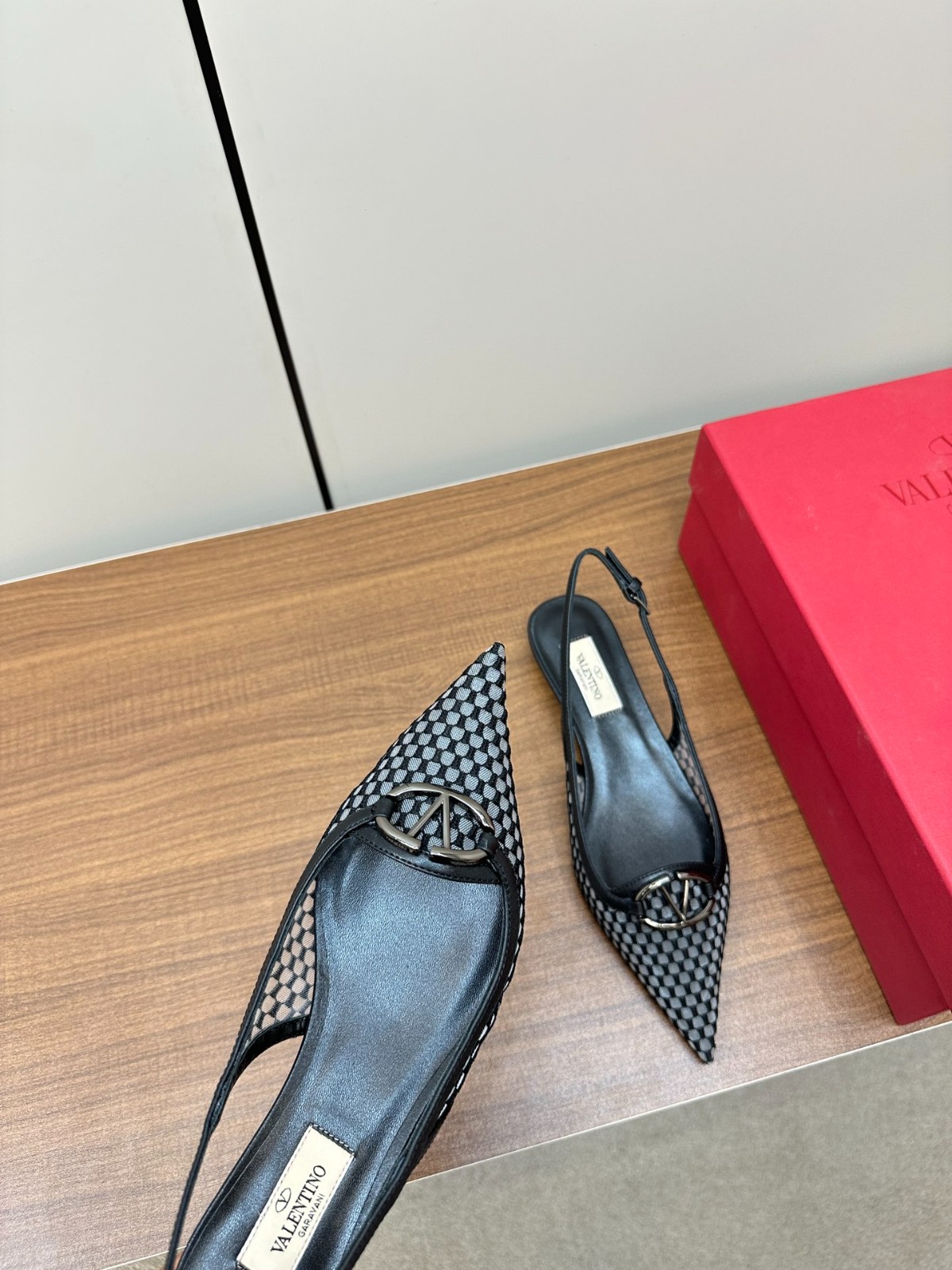 052 41123130 SIZE 35-41