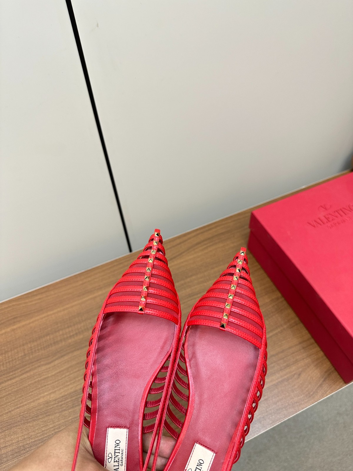 048 40123127 SIZE 35-41