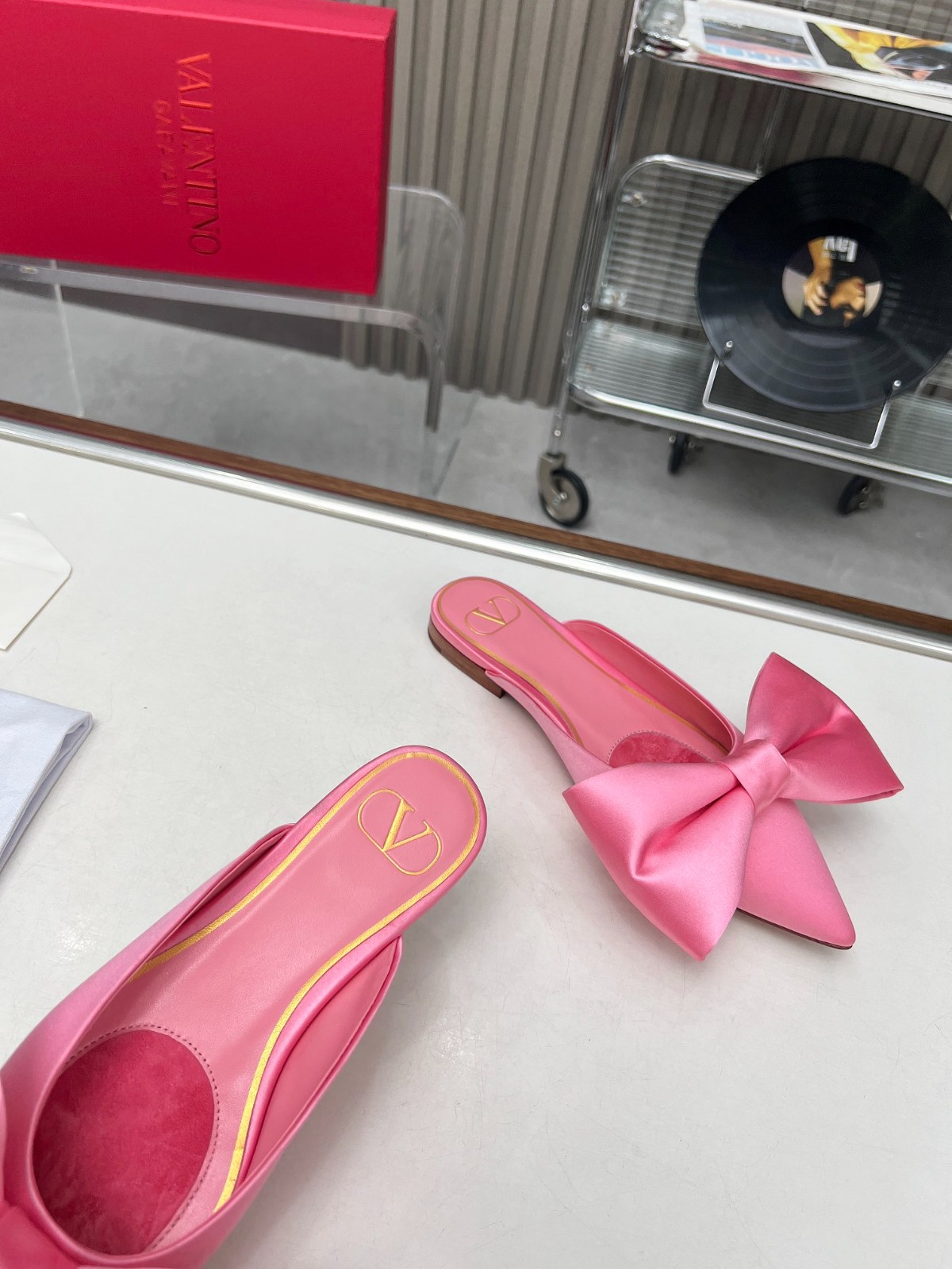 037 26123095 SIZE 35-40
