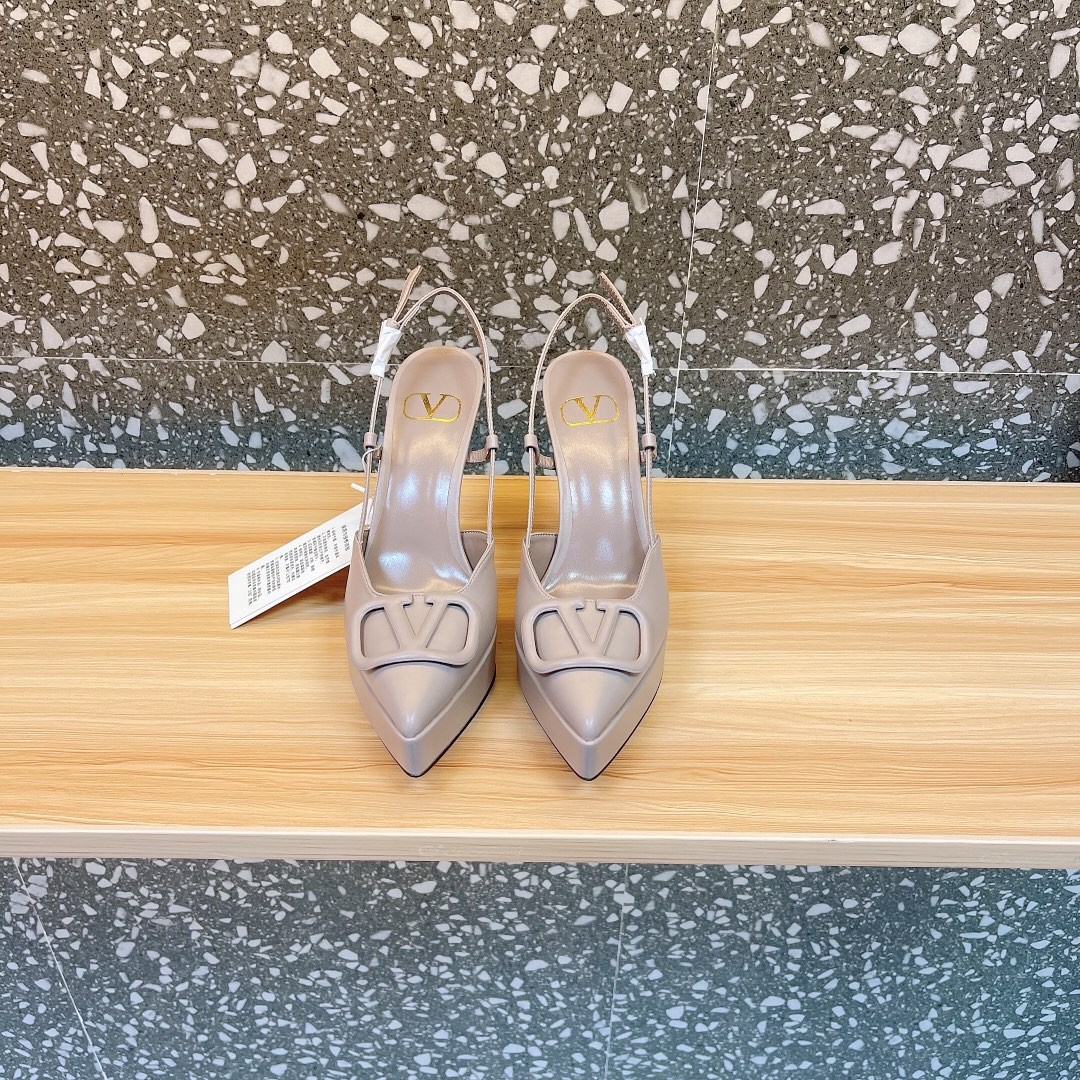 022 37123120 SIZE 35-42