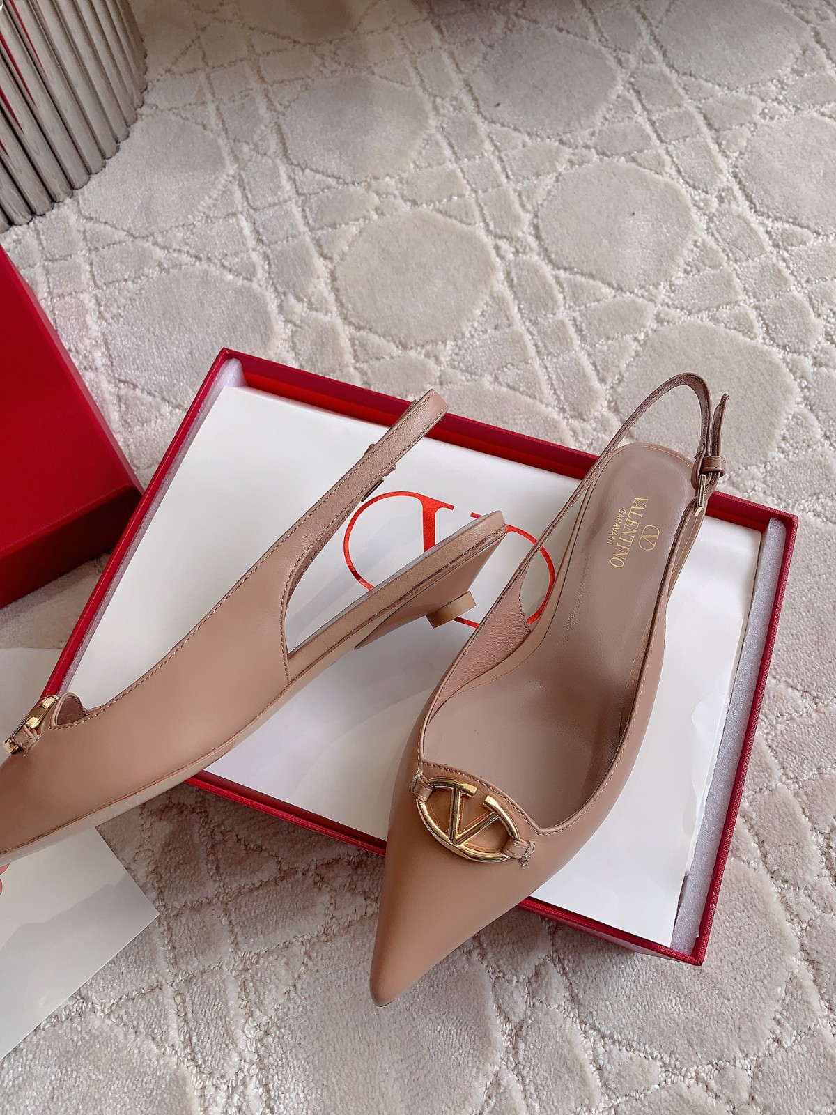 019 33123111 SIZE 35-42