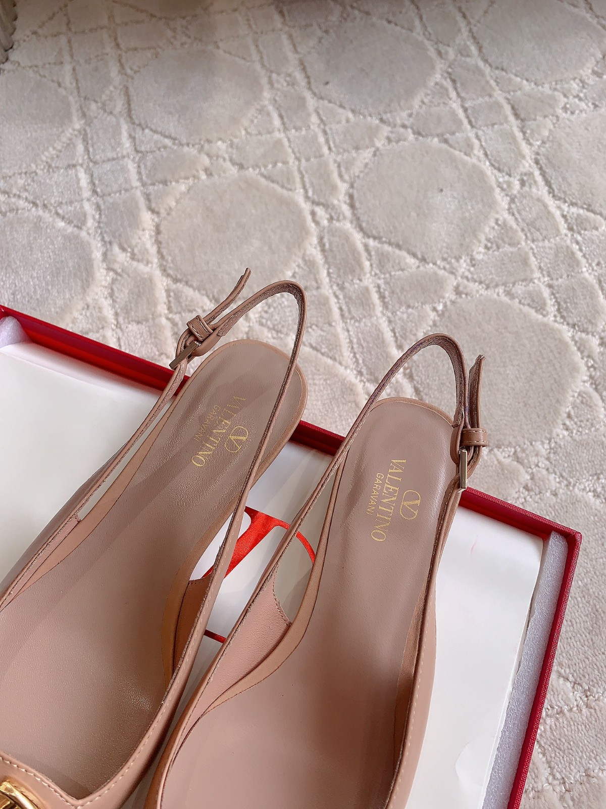 019 33123111 SIZE 35-42