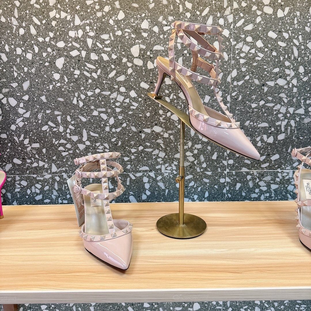 008 33123128 size 35-42 (heel 6.5cm;9.5cm)