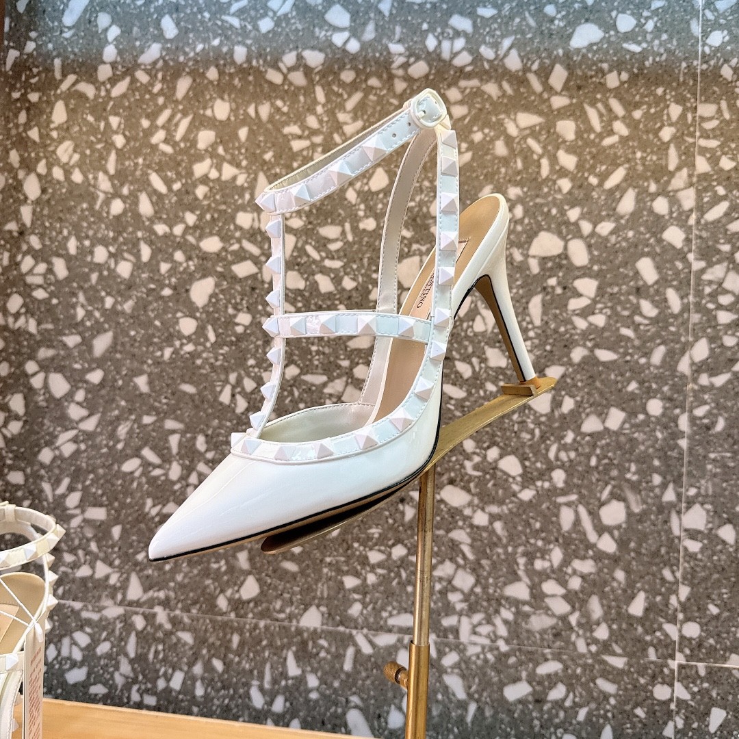 007 33123128 size 35-42 (heel 6.5cm;9.5cm)
