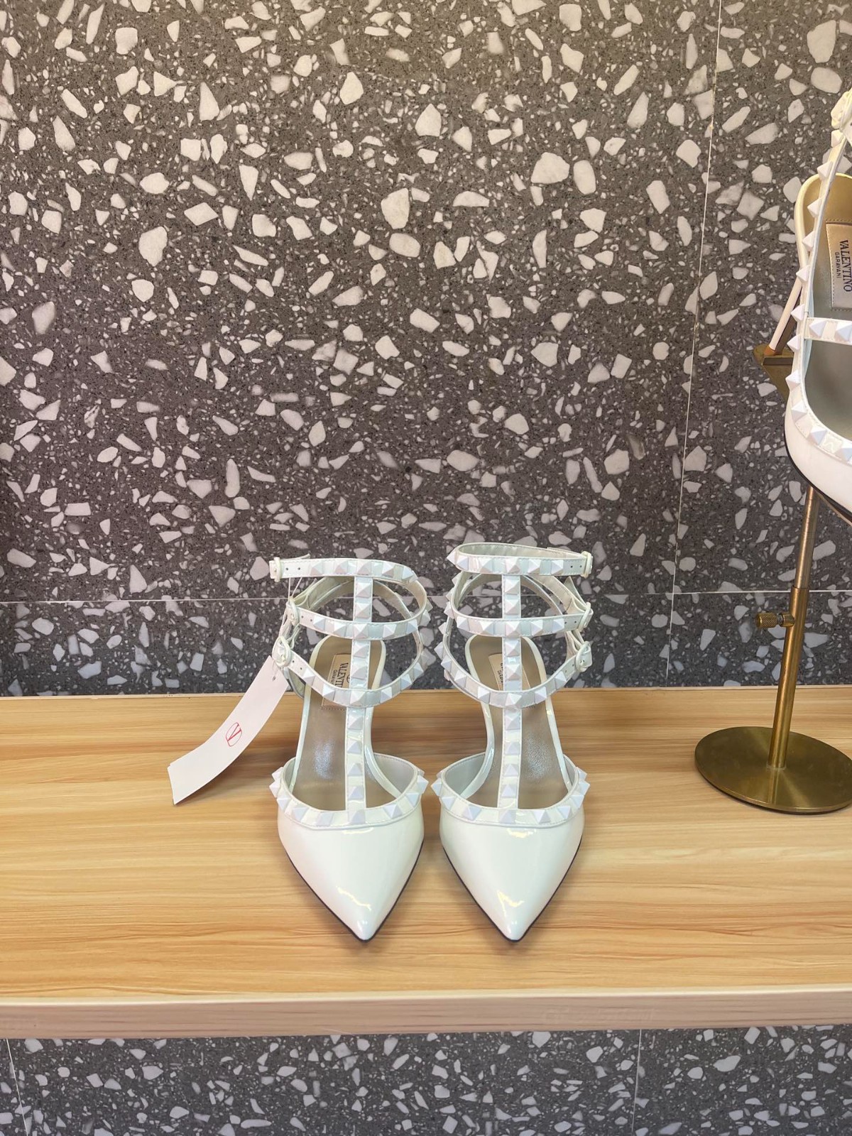 007 33123128 size 35-42 (heel 6.5cm;9.5cm)