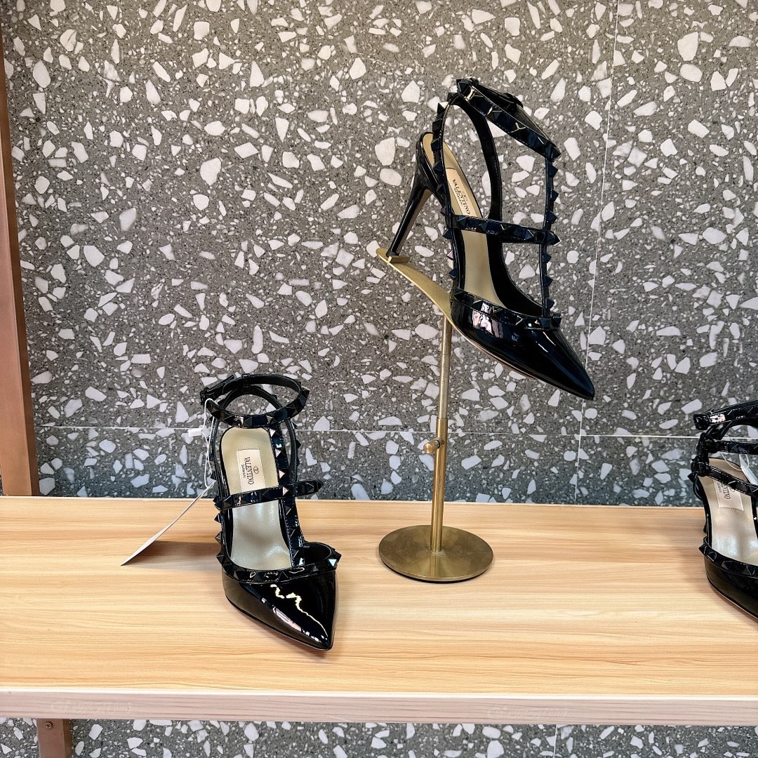005 33123128 size 35-42 (heel 6.5cm;9.5cm)