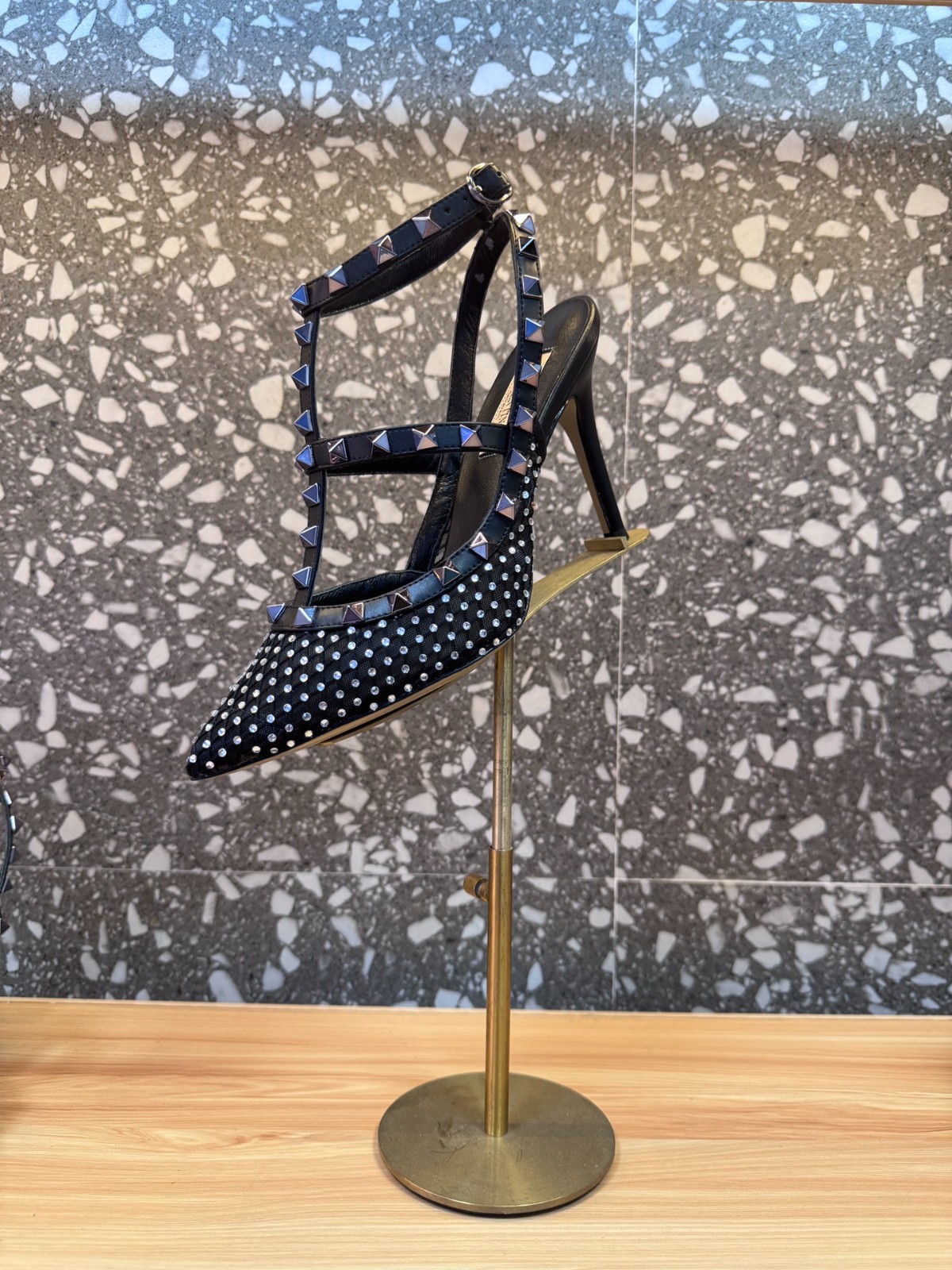 004 32123126 size 35-42(heel 6.5cm;9.5cm)