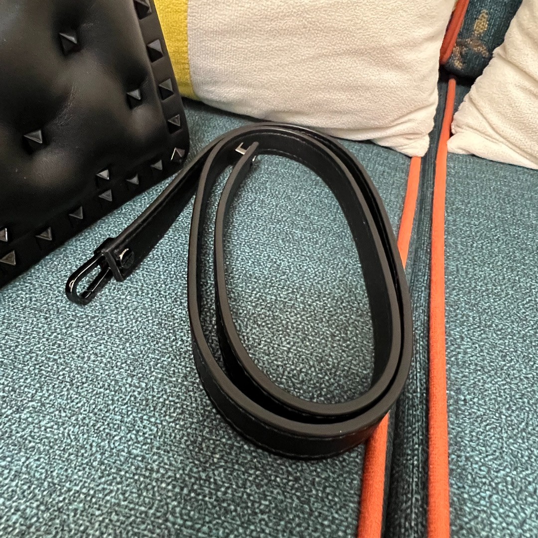 011 （21 cm）（28cm）