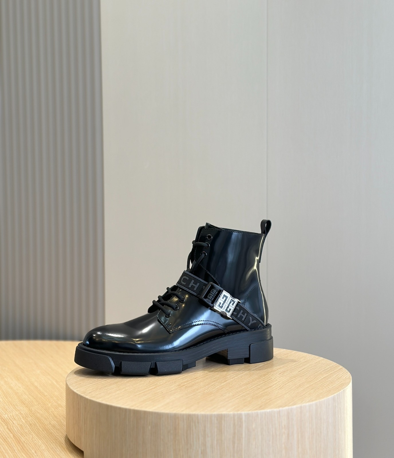 030 48123146 SIZE 38-45