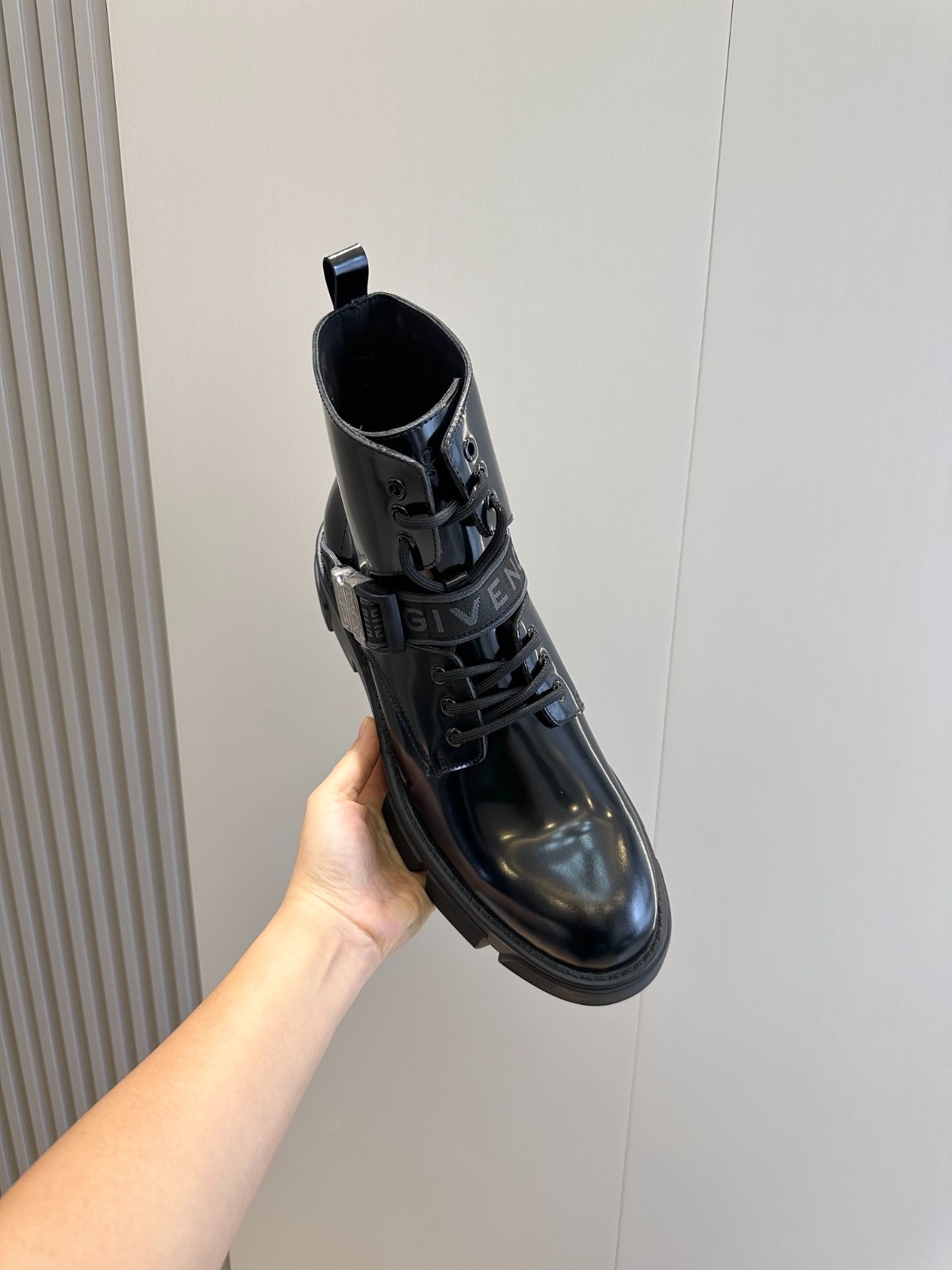 030 48123146 SIZE 38-45