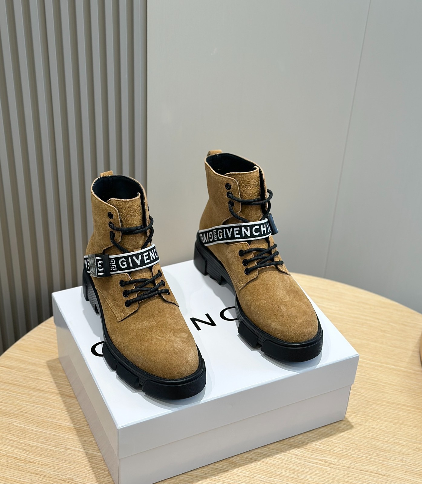 029 48123146 SIZE 38-45