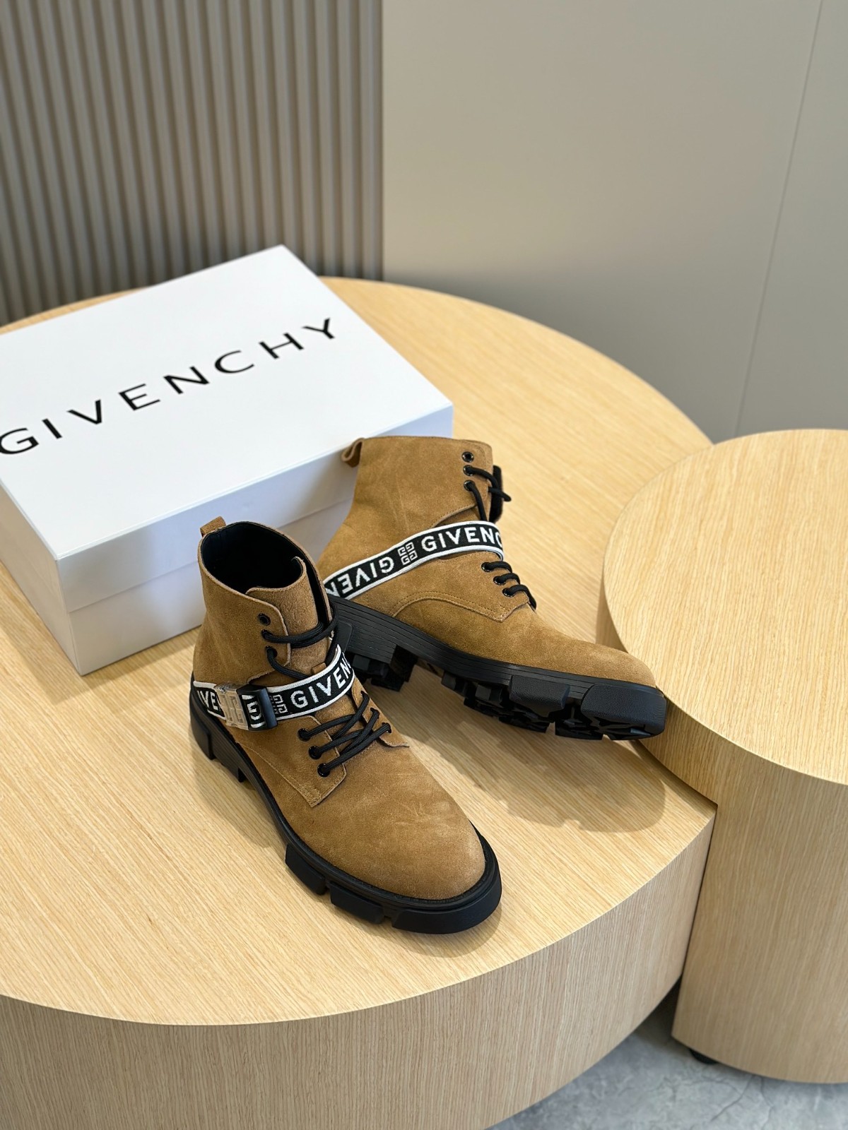 029 48123146 SIZE 38-45