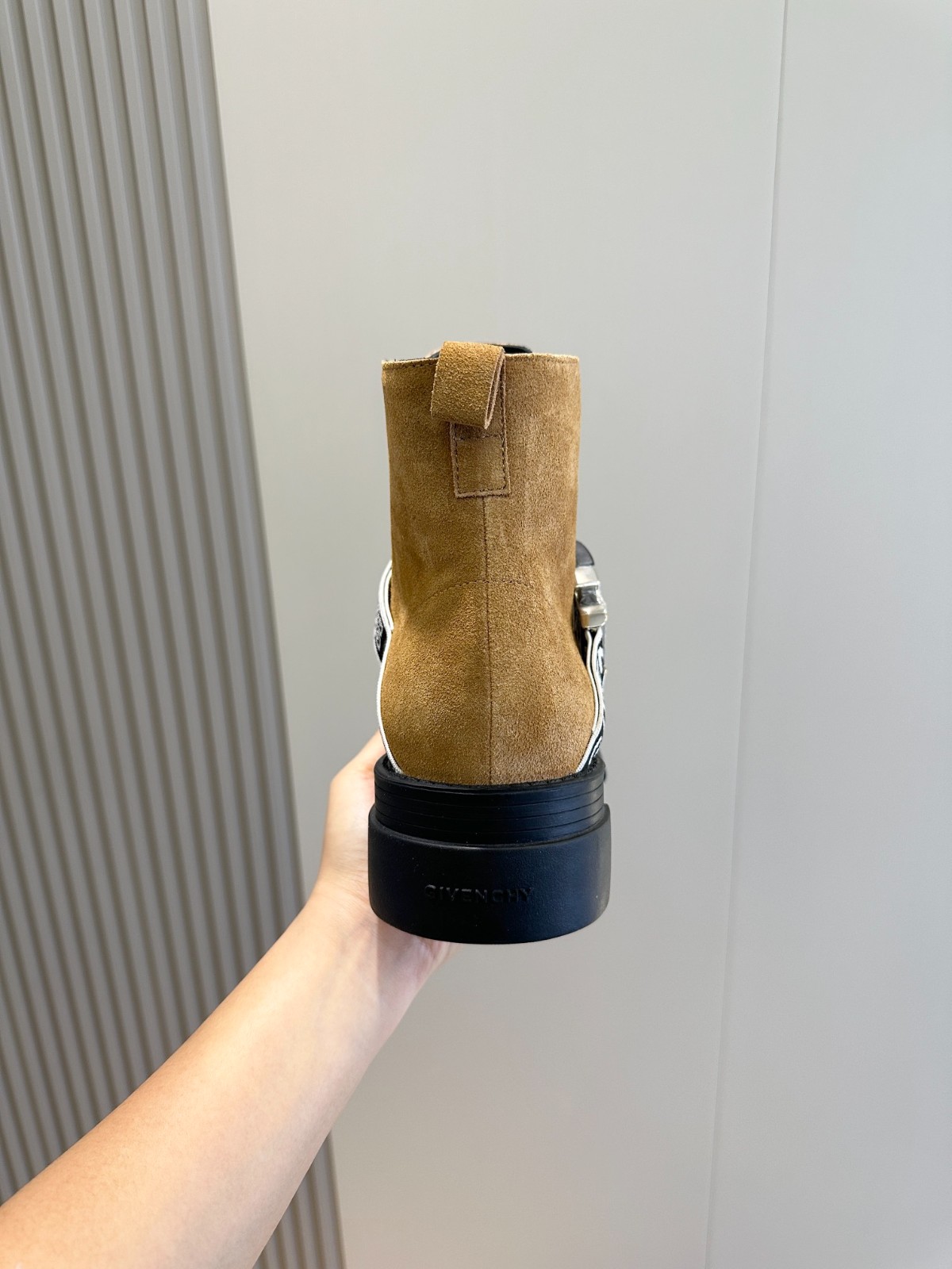 029 48123146 SIZE 38-45