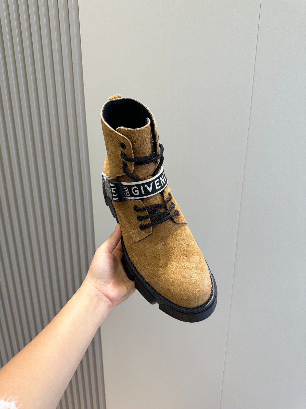 029 48123146 SIZE 38-45