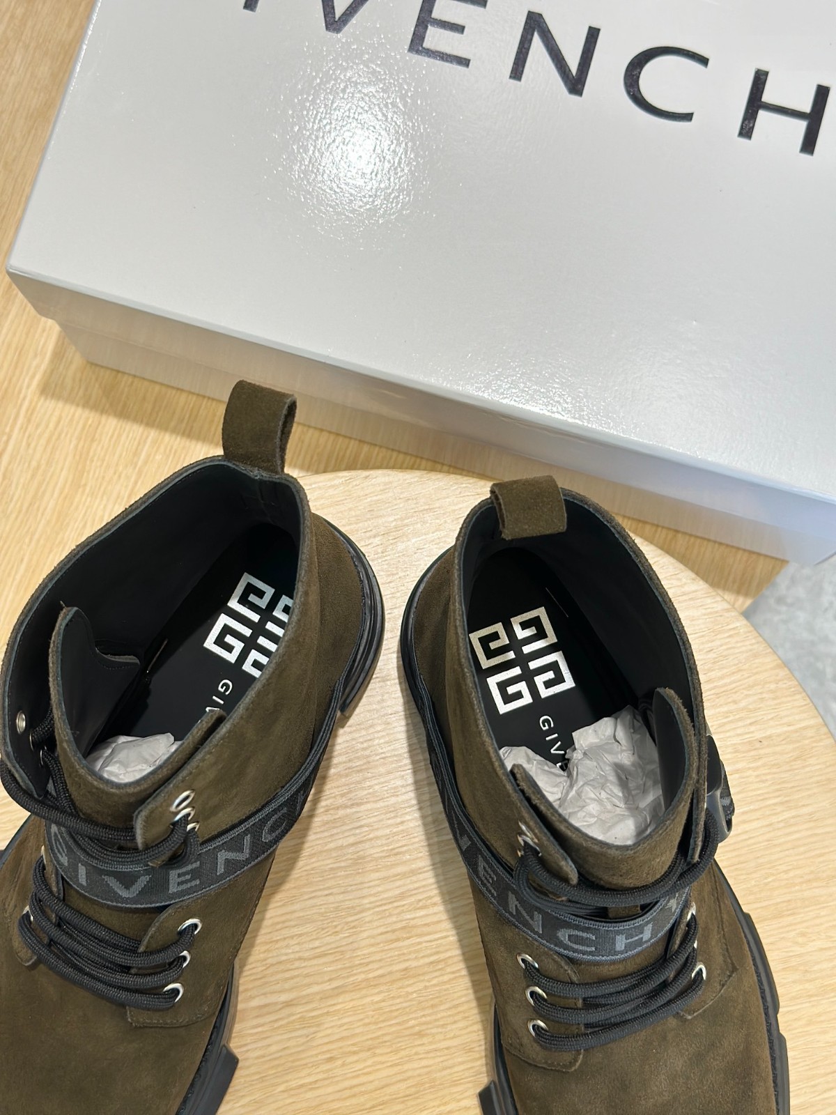 028 48123146 SIZE 38-45