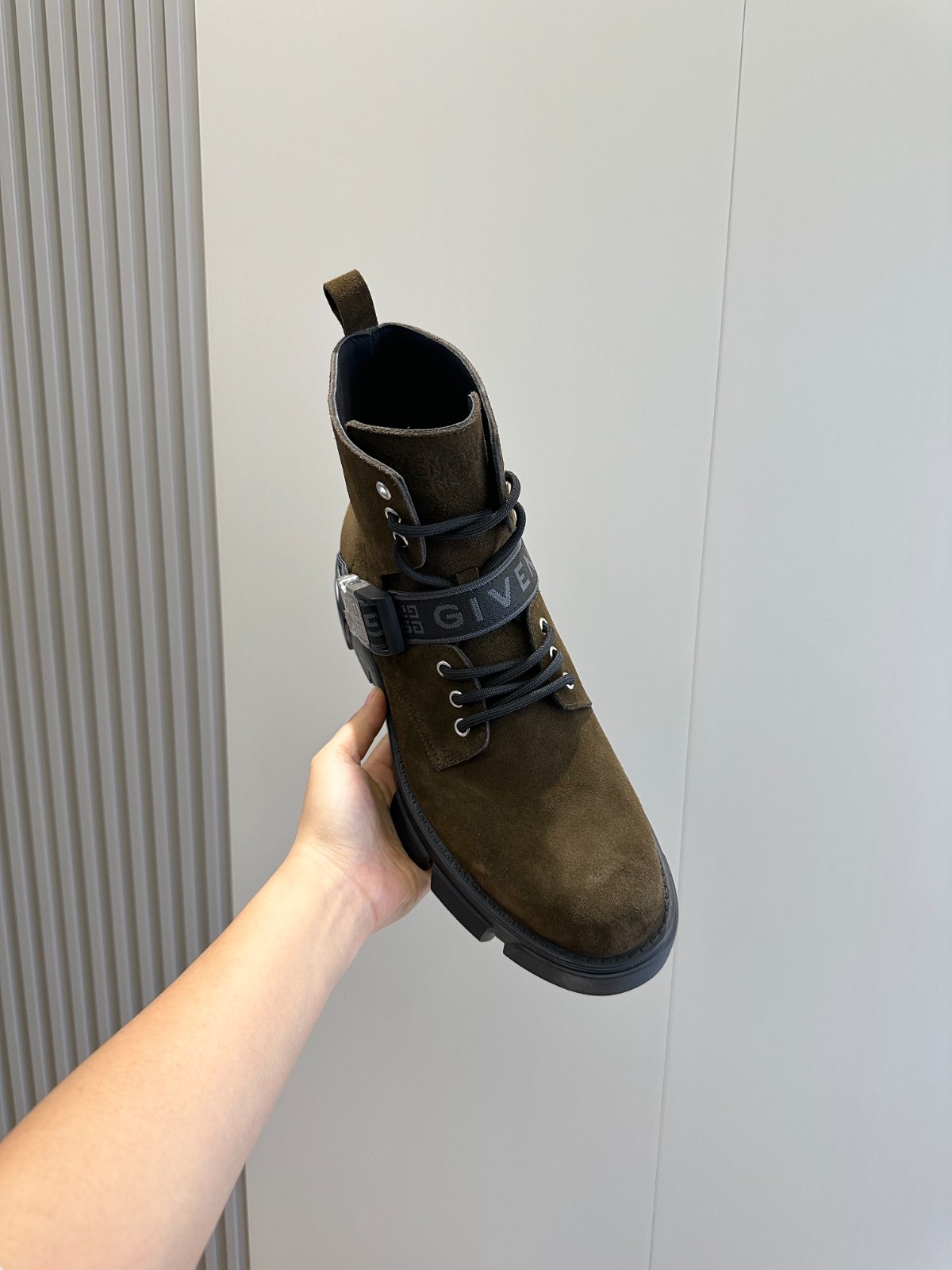 028 48123146 SIZE 38-45