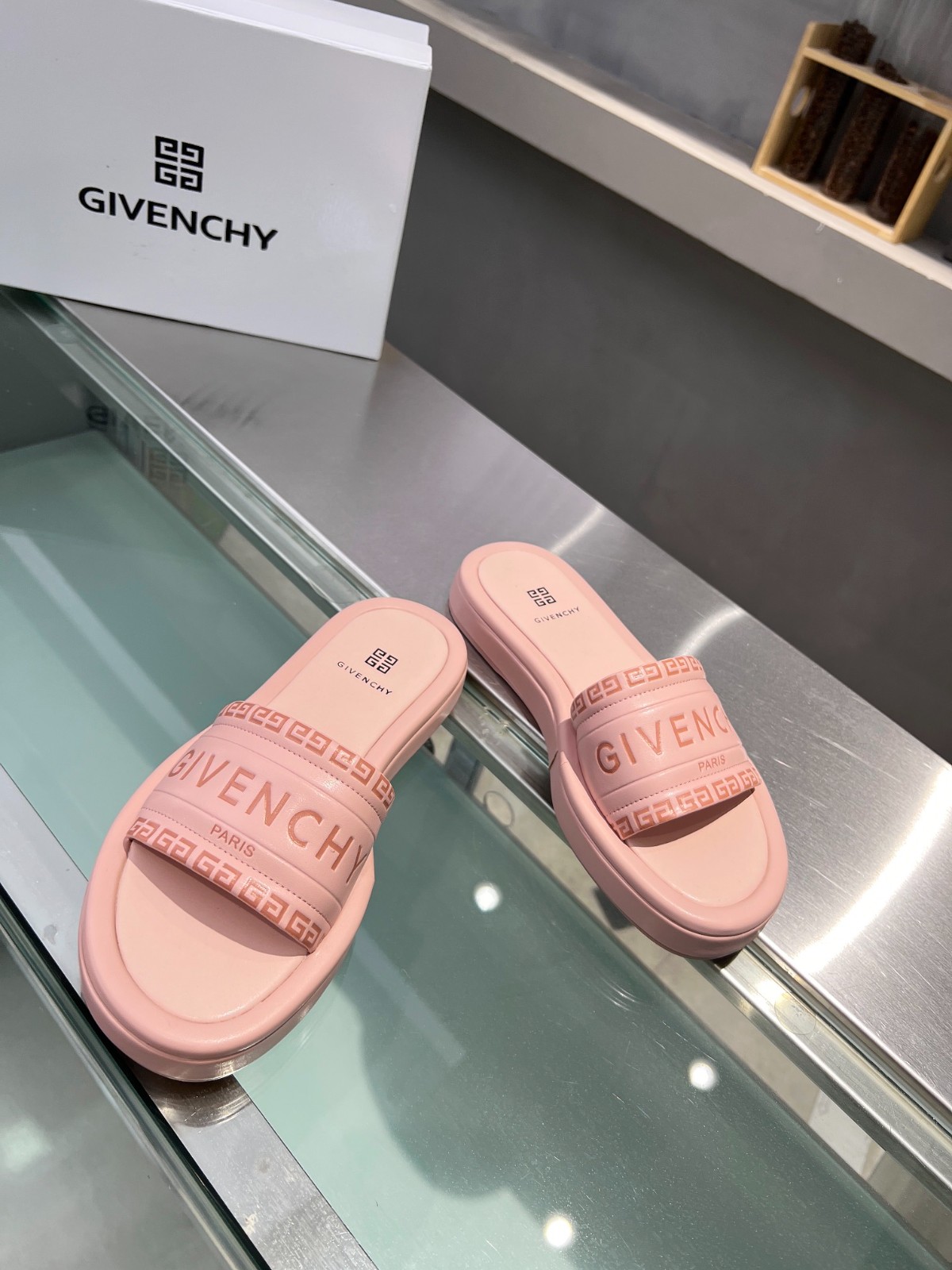 016 24123090 SIZE 35-42