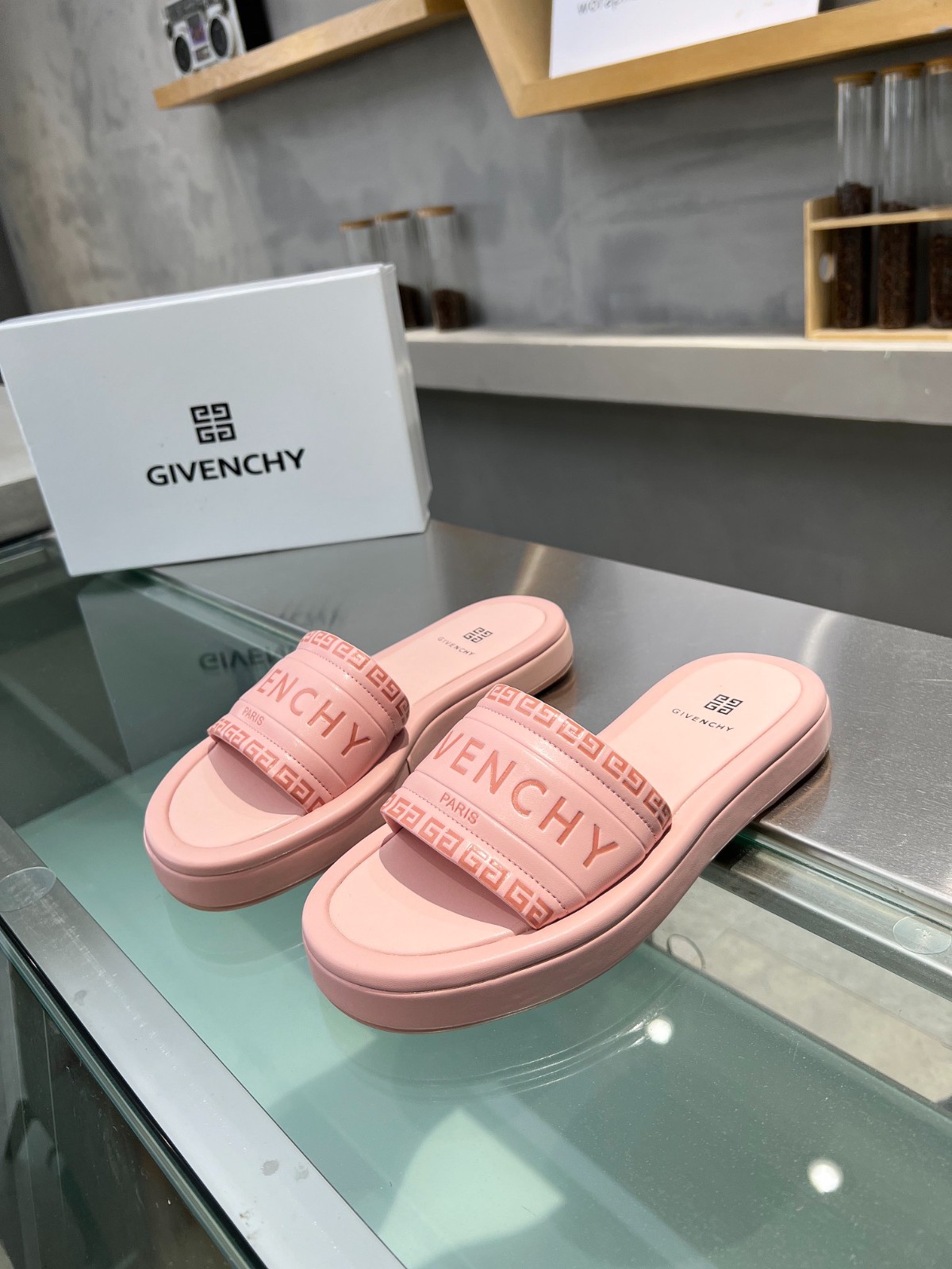 016 24123090 SIZE 35-42