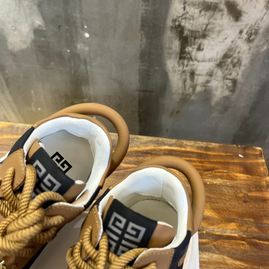 010 49123148 SIZE 38-45