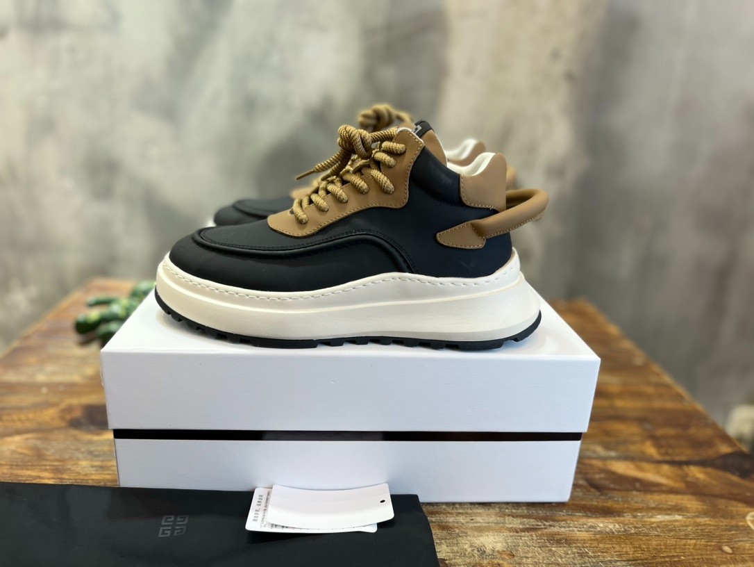 010 49123148 SIZE 38-45
