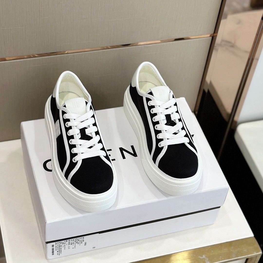 008 39123125 SIZE 35-45