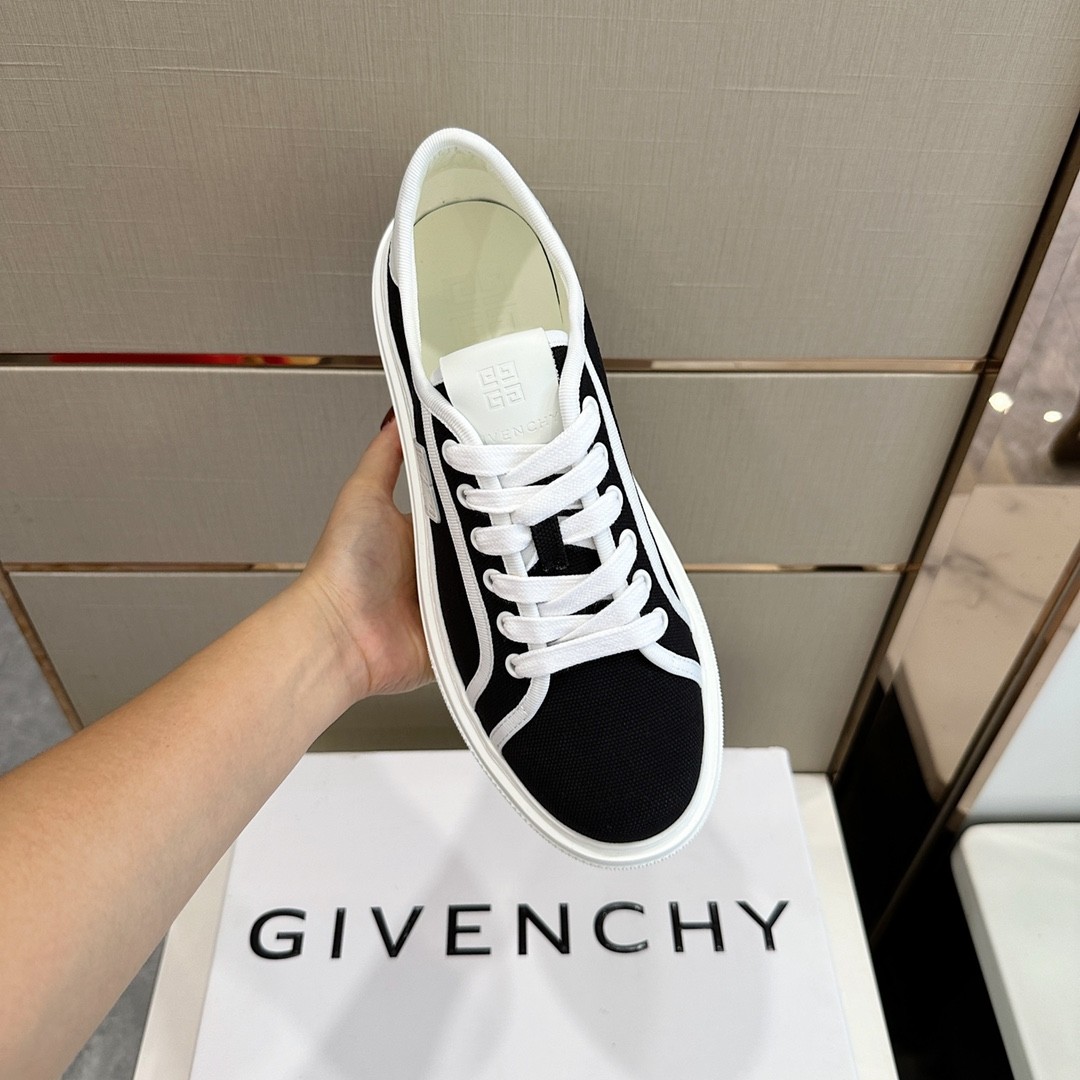 008 39123125 SIZE 35-45