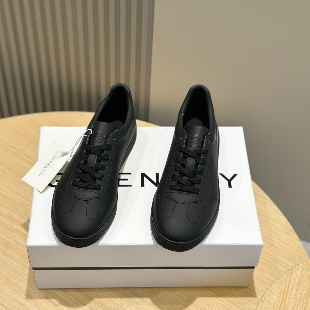004 39123125 SIZE 38-45