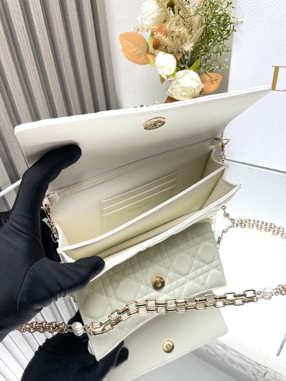 007 55123165 size 21x11.5x4.5cm
