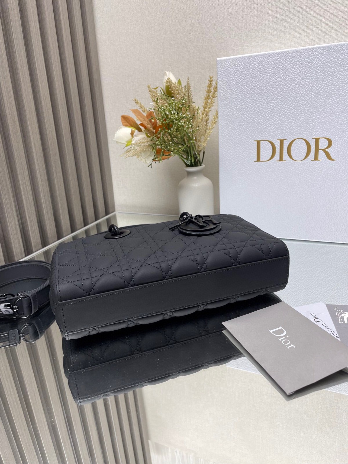 005 65123185 size 26×13.5×5cm