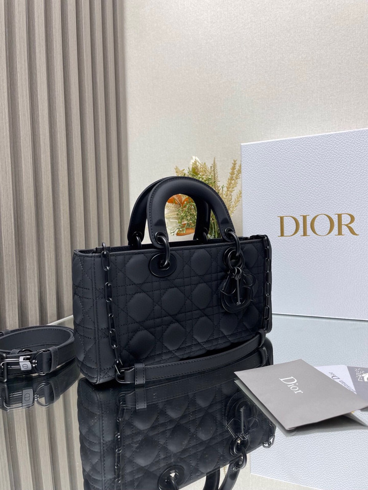005 65123185 size 26×13.5×5cm