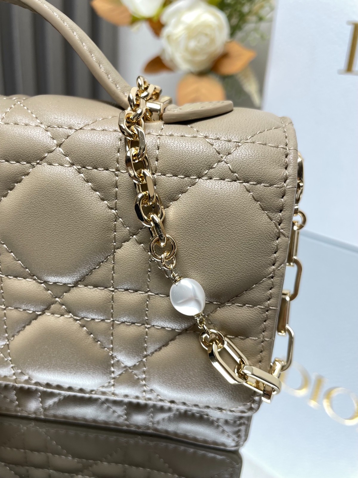 001 55123165 size 21x11.5x4.5cm