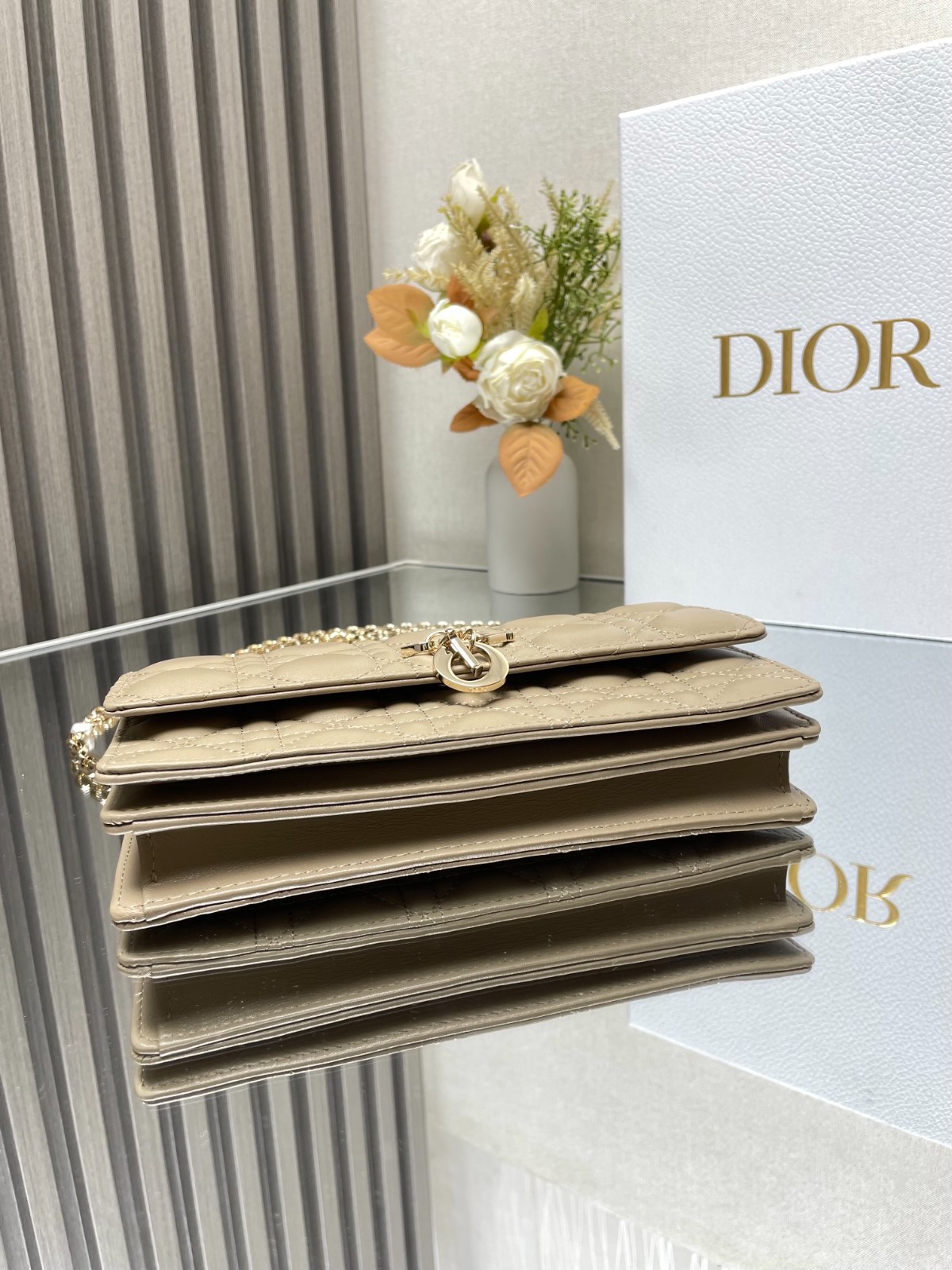 001 55123165 size 21x11.5x4.5cm