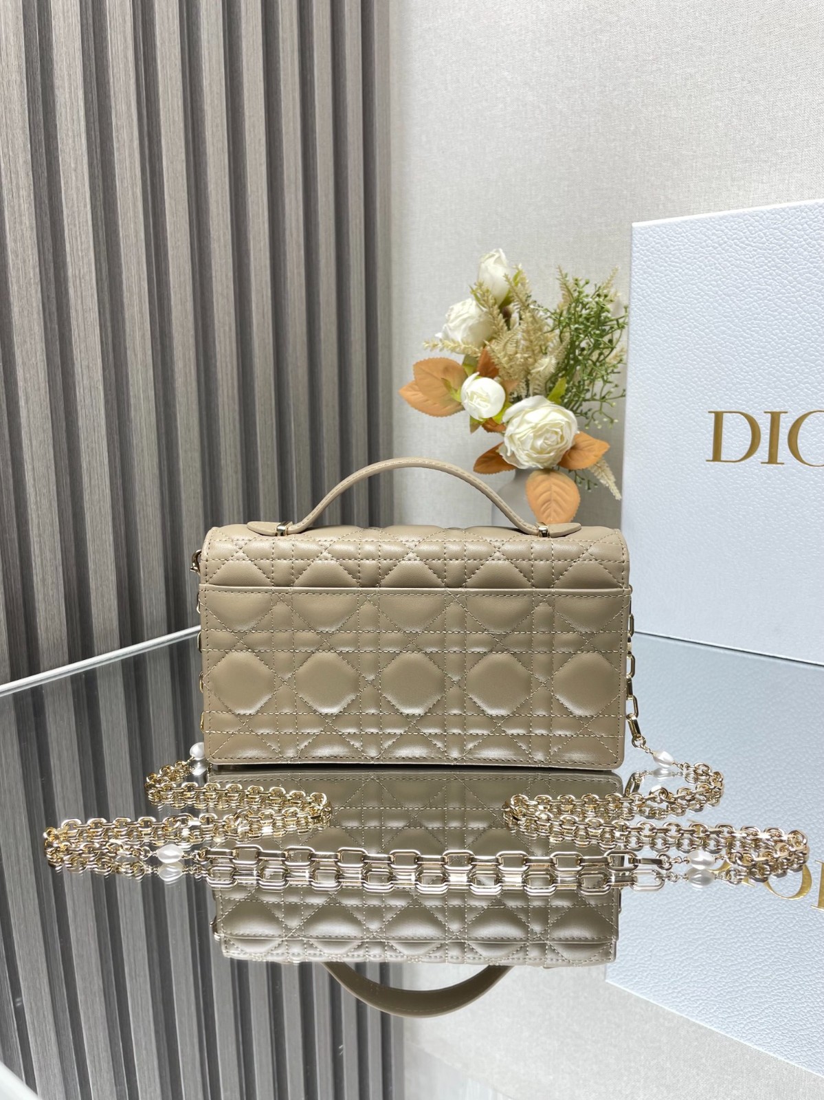 001 55123165 size 21x11.5x4.5cm