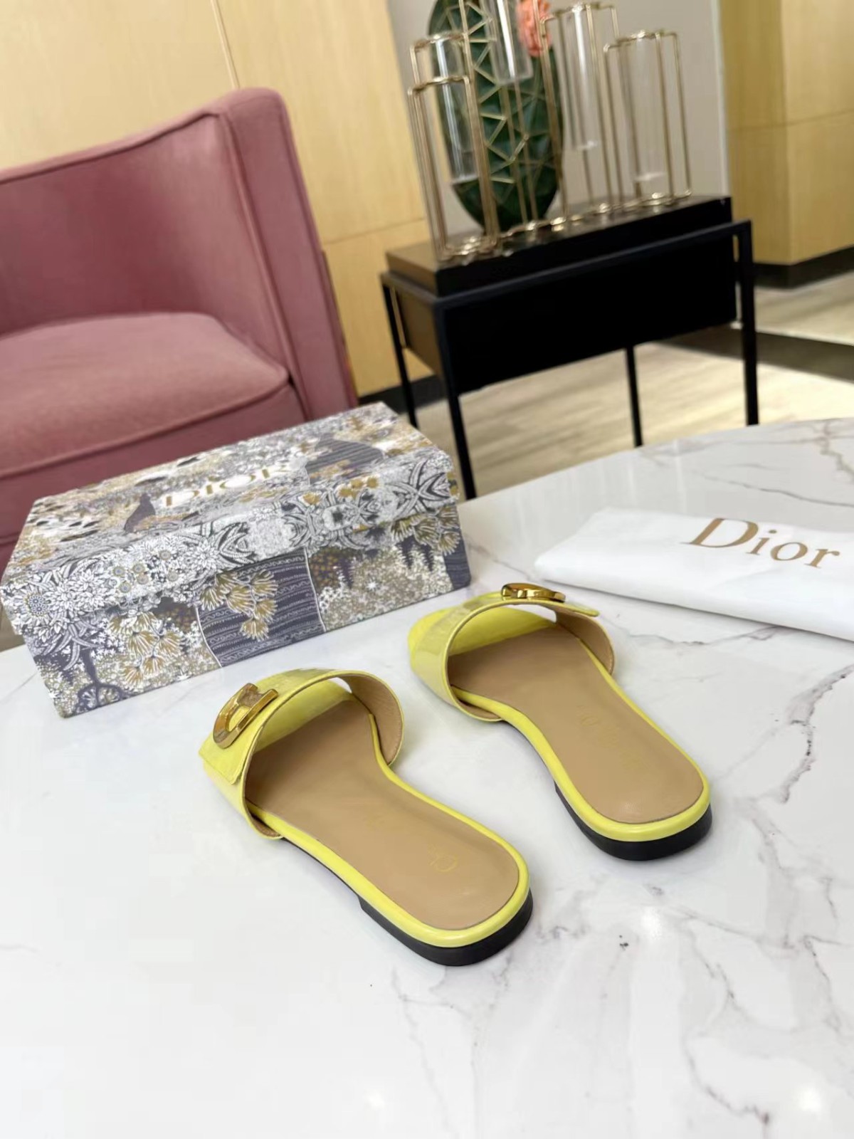 008 21123083 SIZE 35-43