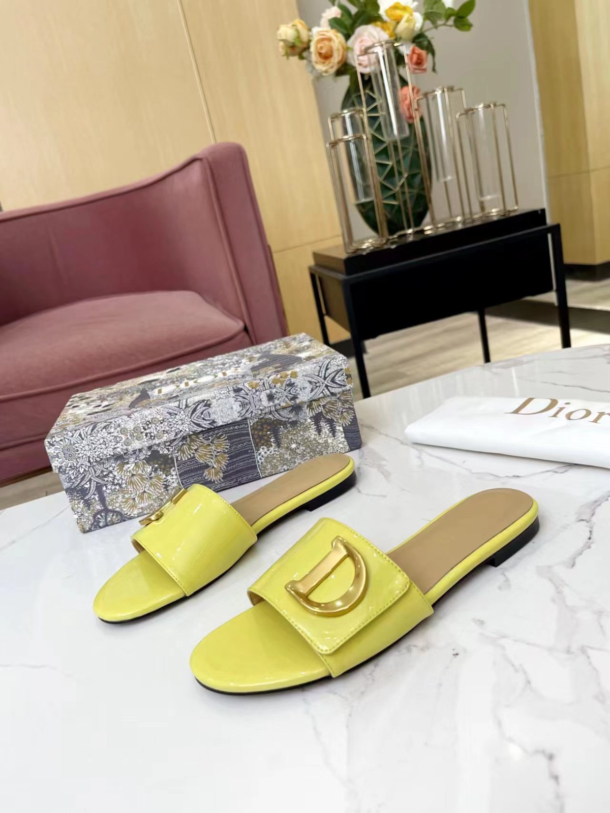 008 21123083 SIZE 35-43