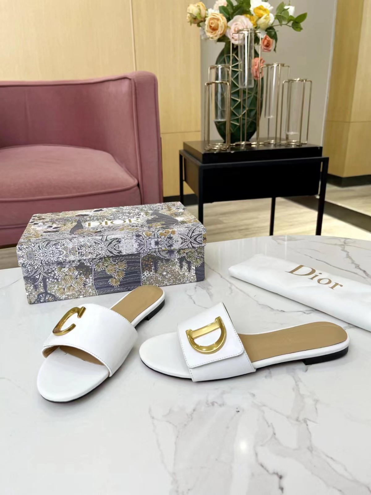 002 21123083 SIZE 35-43