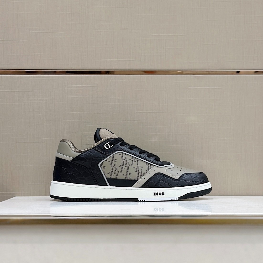 006 36123134 size 35-45
